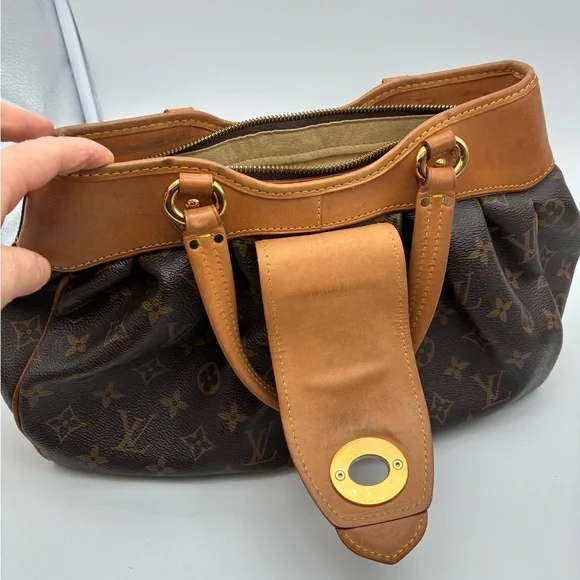 Louis Vuitton monogram boetie mm hand bag with LV dust bag - Picture 9 of 17
